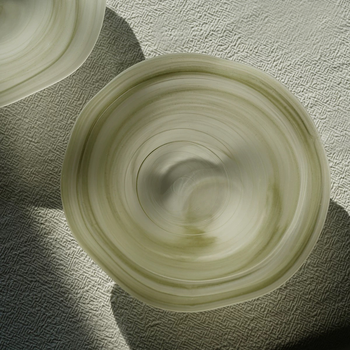 Cloudy Frosted Glass Plate Green