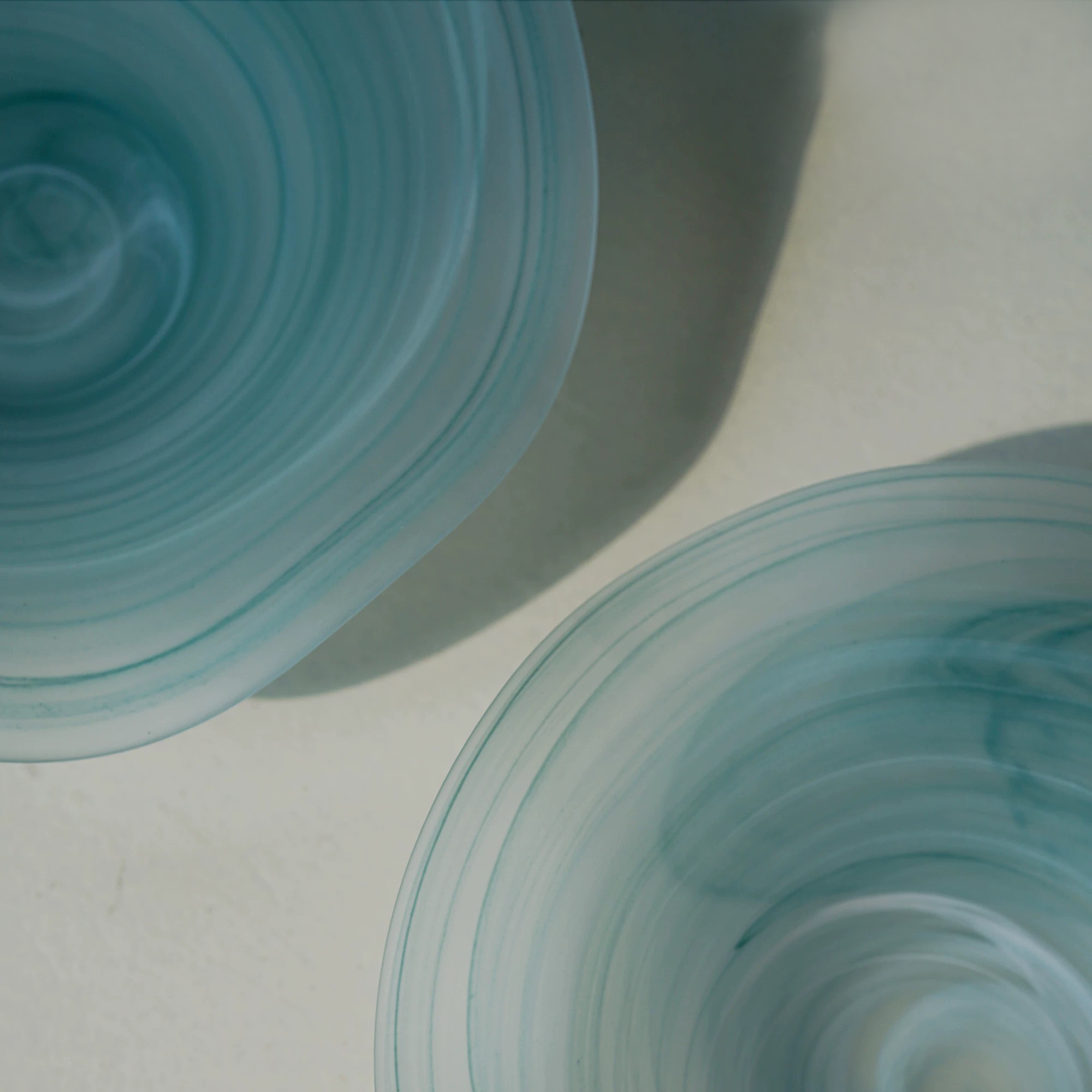 Cloudy Frosted Glass Plate Blue