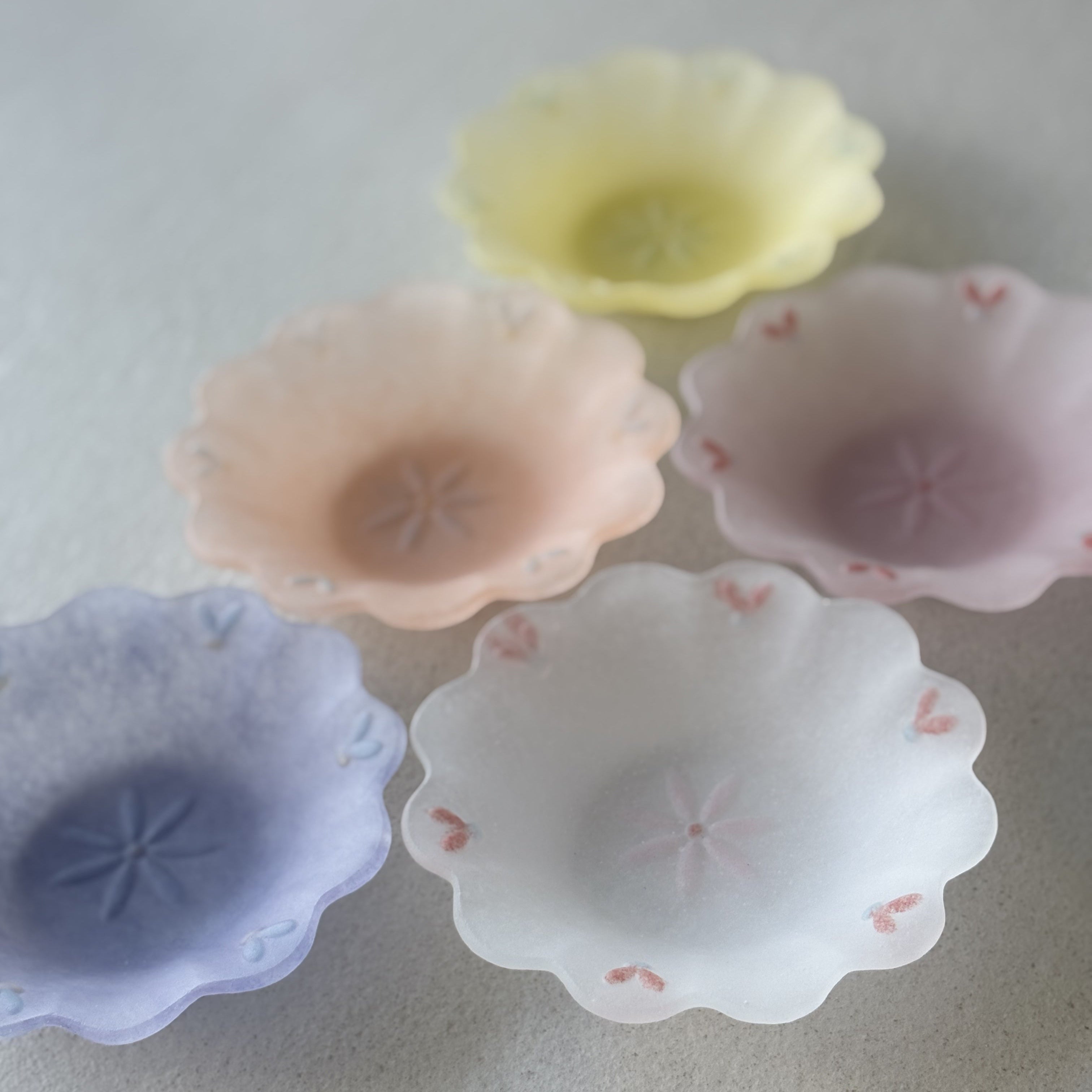 Powder-Fired Flower Glass Bowl